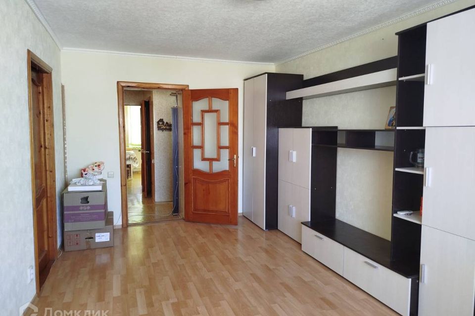 Продаётся 3-комнатная квартира, 59.7 м²