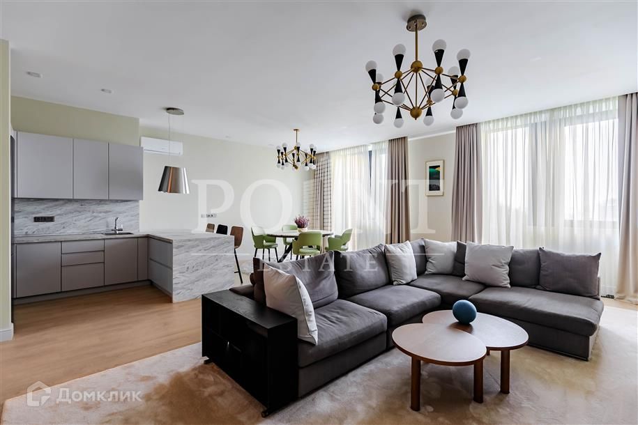 Продаётся 3-комнатная квартира, 125 м²