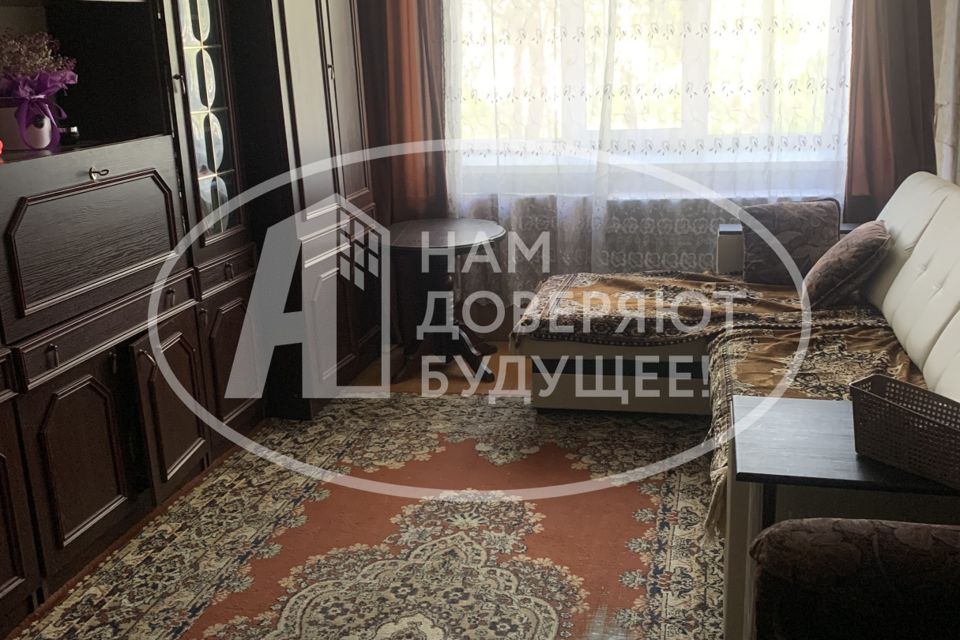 Продаётся 3-комнатная квартира, 56.4 м²