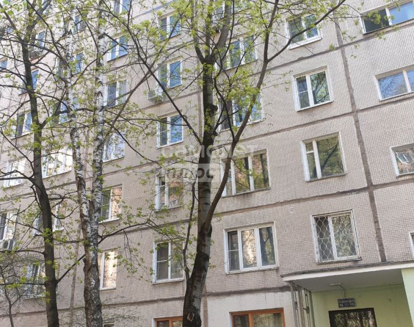 Продаётся 3-комнатная квартира, 59.8 м²