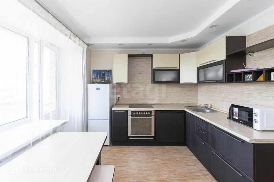Продаётся 1-комнатная квартира, 43.6 м²