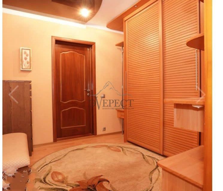 Продаётся 3-комнатная квартира, 75.4 м²