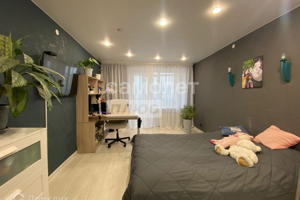 Продаётся 3-комнатная квартира, 57.6 м²