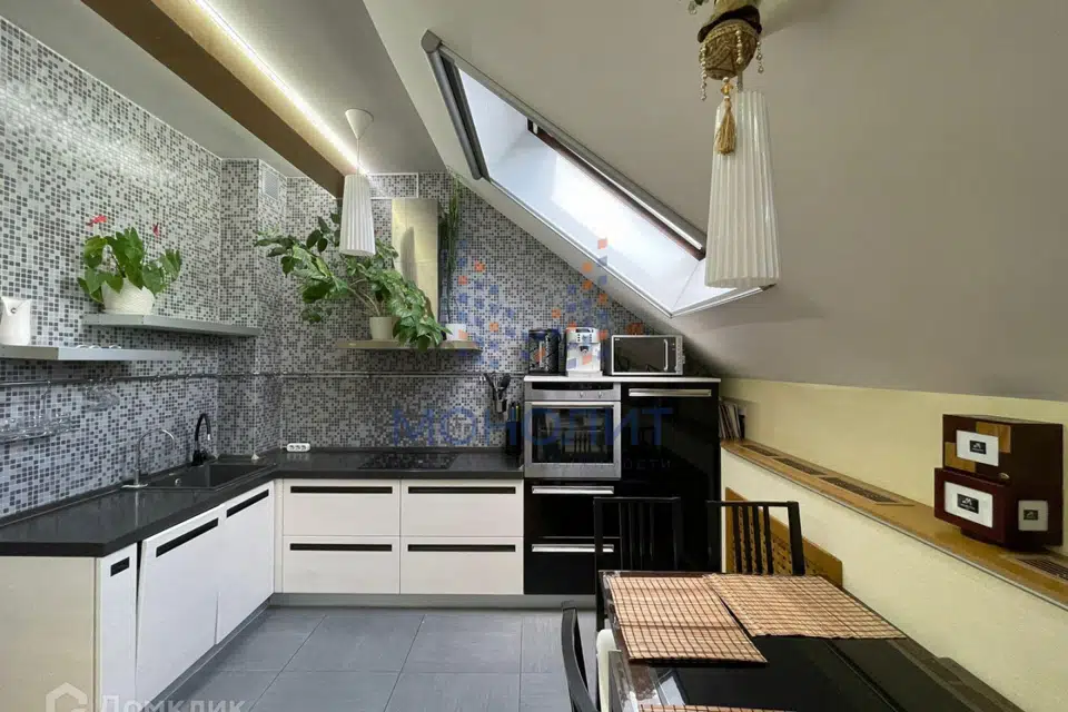 Продаётся 2-комнатная квартира, 77.9 м²