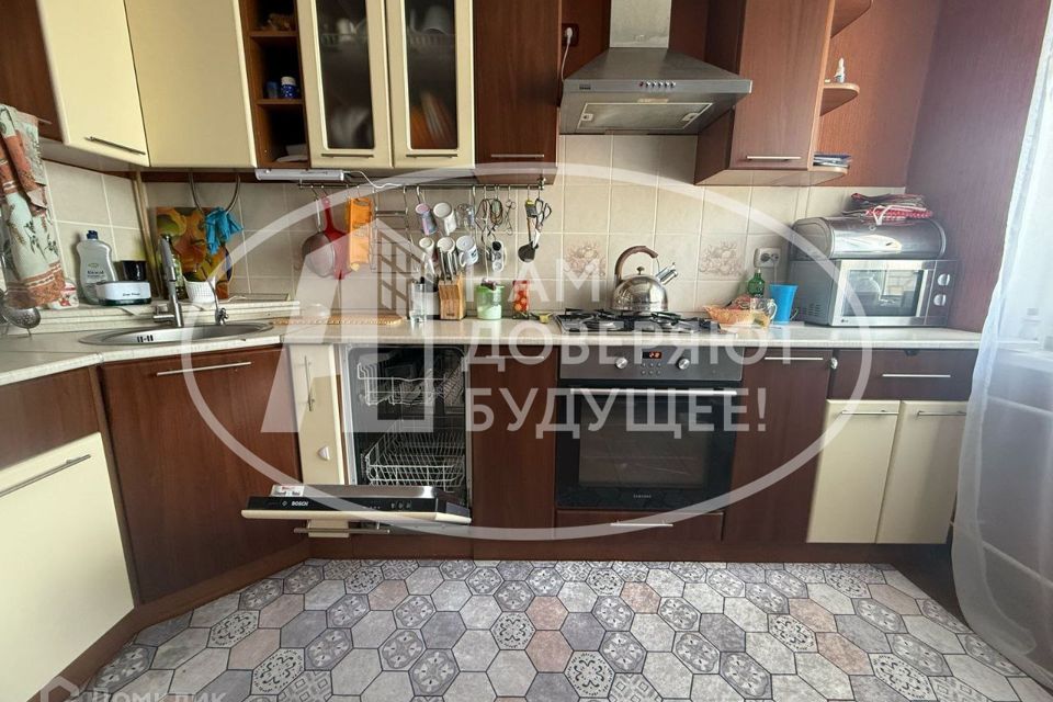 Продаётся 1-комнатная квартира, 58.6 м²