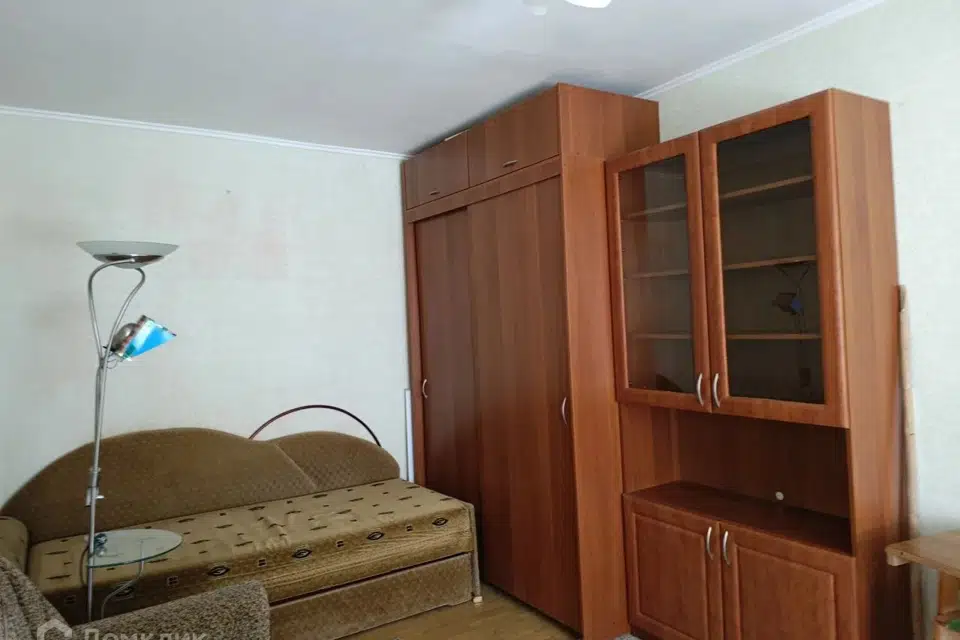 Продаётся 1-комнатная квартира, 41.8 м²