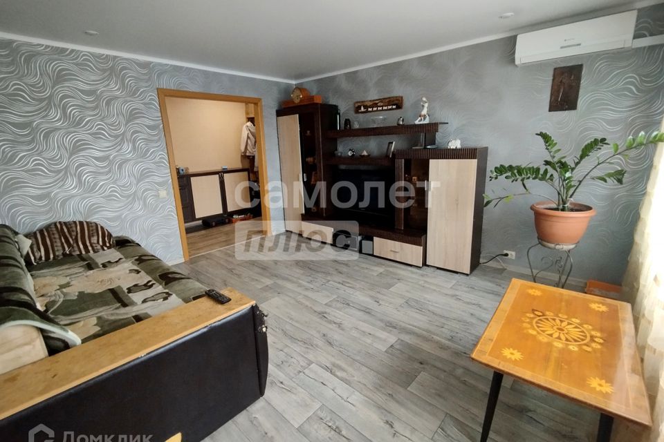 Продаётся 3-комнатная квартира, 61.1 м²