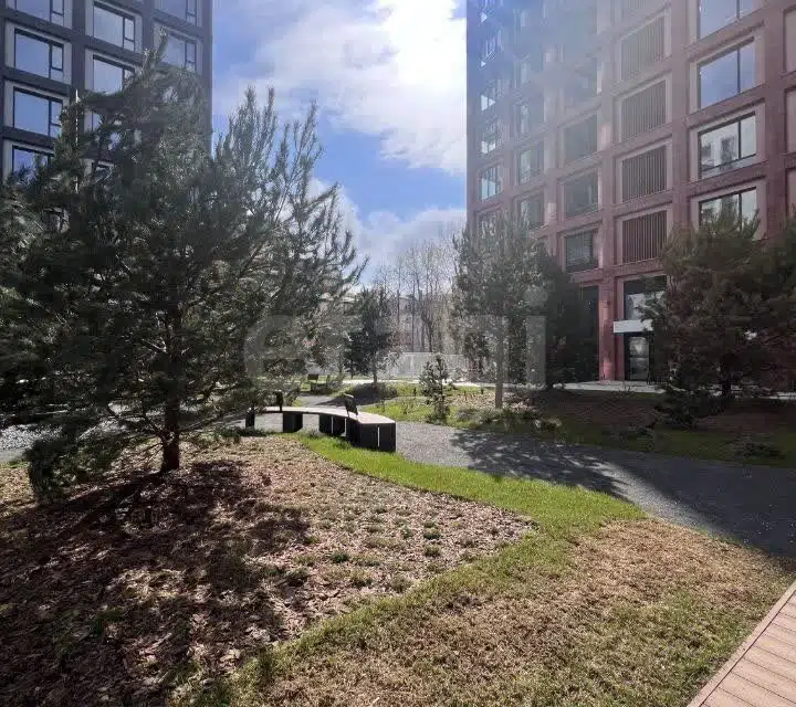 Продаётся 2-комнатная квартира, 41.9 м²