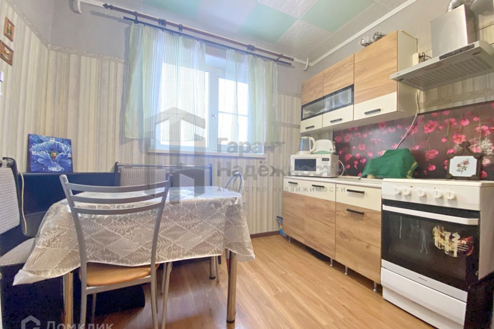 Продаётся 3-комнатная квартира, 56.9 м²