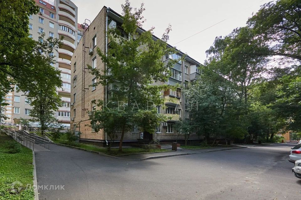 Продаётся 2-комнатная квартира, 42.4 м²