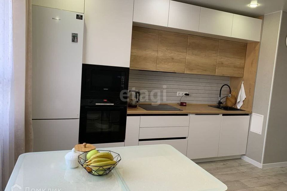 Продаётся 3-комнатная квартира, 70 м²