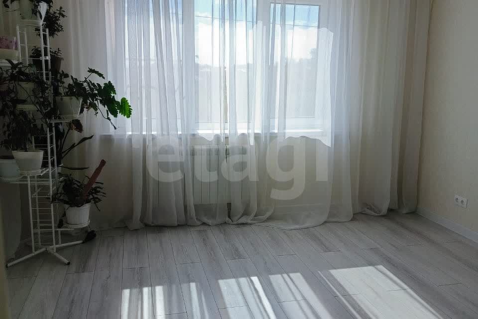 Продаётся 2-комнатная квартира, 58 м²