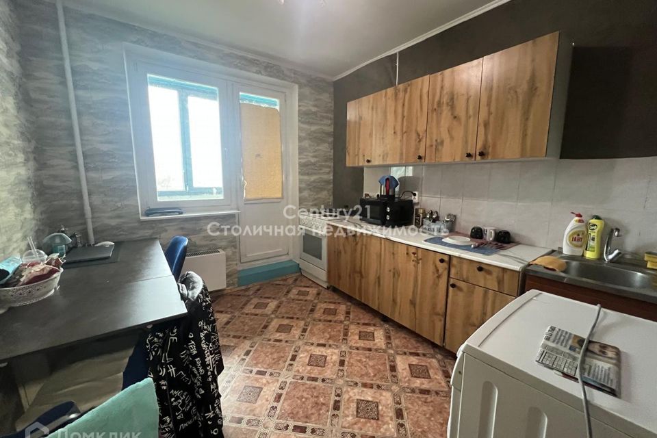 Продаётся 1-комнатная квартира, 42 м²