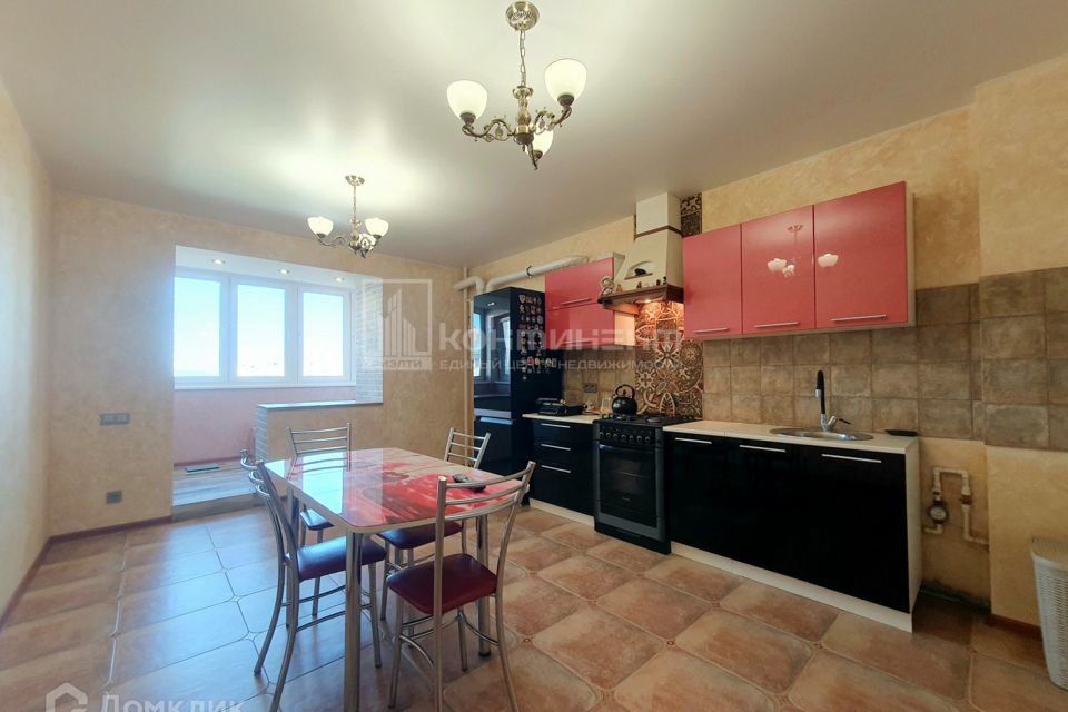 Продаётся 2-комнатная квартира, 71 м²