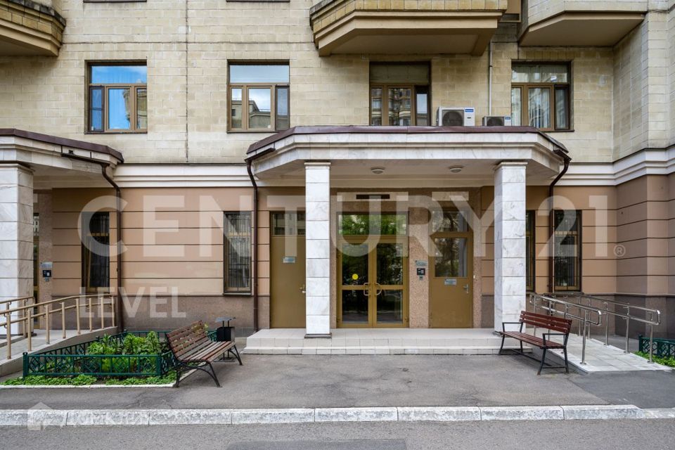 Продаётся 2-комнатная квартира, 74.2 м²