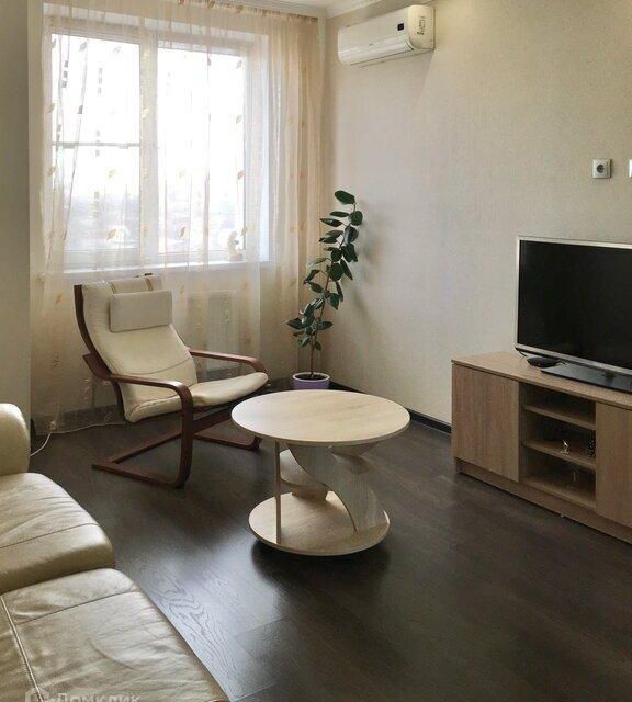 Продаётся 1-комнатная квартира, 46.34 м²