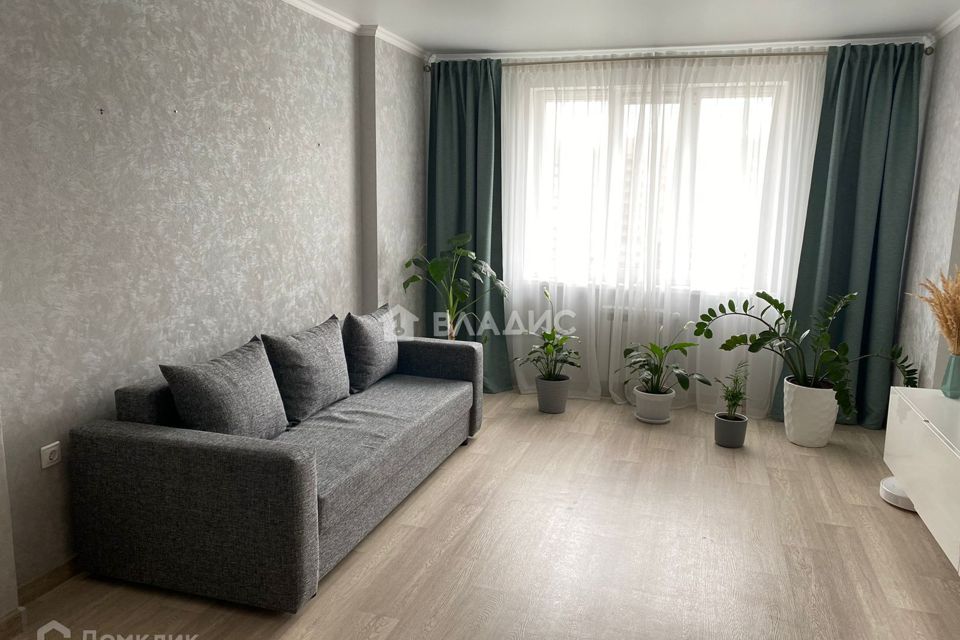 Продаётся 2-комнатная квартира, 62.4 м²