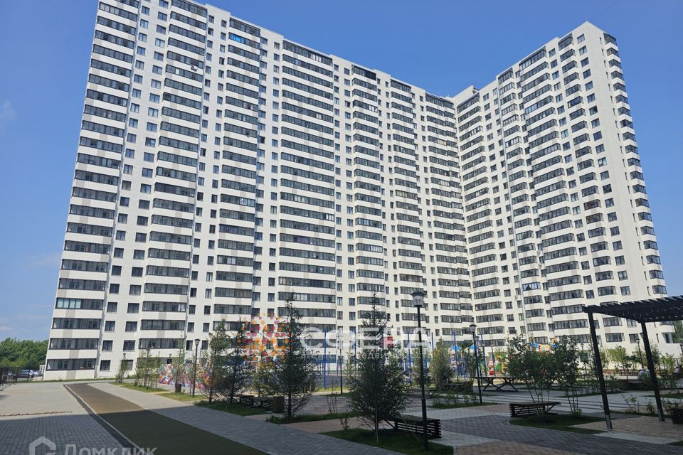 Продаётся 2-комнатная квартира, 57 м²