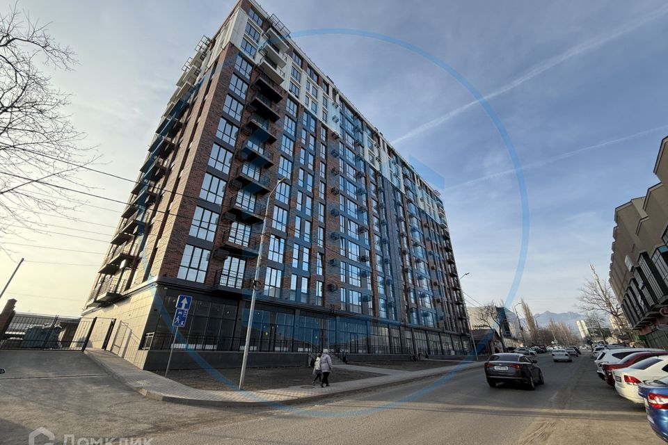 Продаётся 1-комнатная квартира, 39.7 м²
