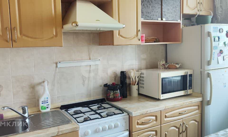 Сдаётся 3-комнатная квартира, 58.7 м²