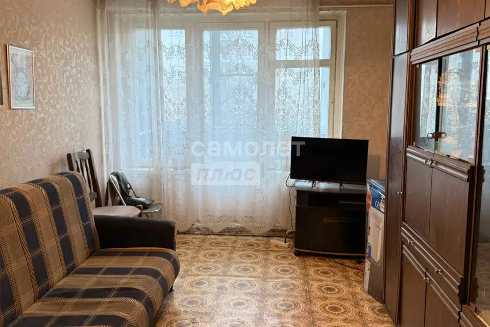 Продаётся 3-комнатная квартира, 60 м²