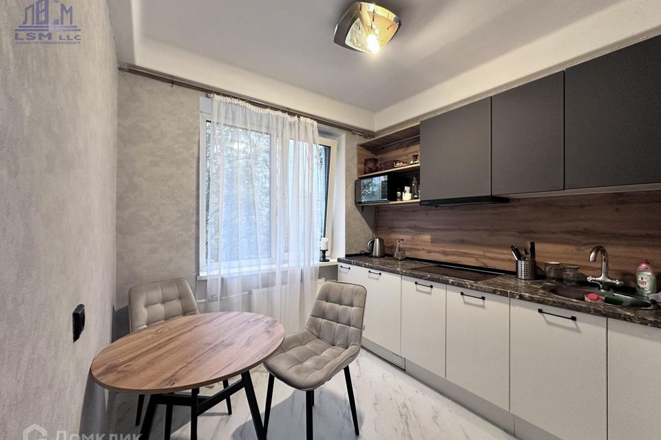 Продаётся 3-комнатная квартира, 59.6 м²