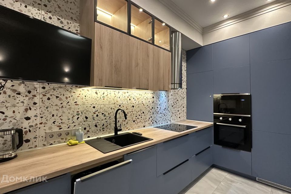 Продаётся 2-комнатная квартира, 49.8 м²