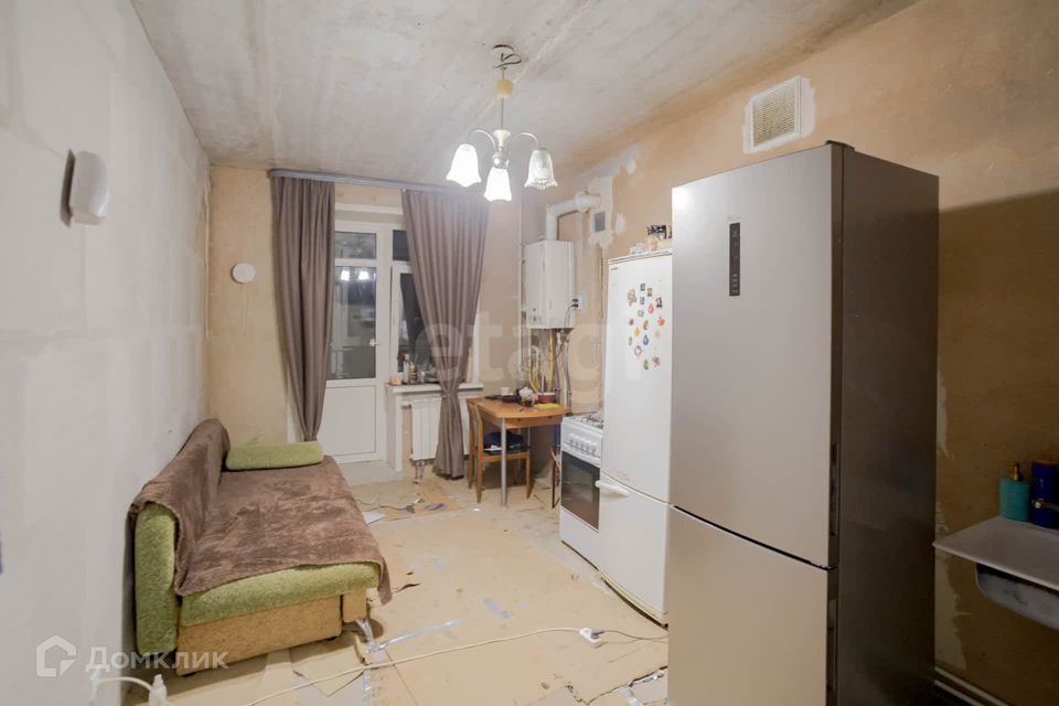 Продаётся 1-комнатная квартира, 43.9 м²