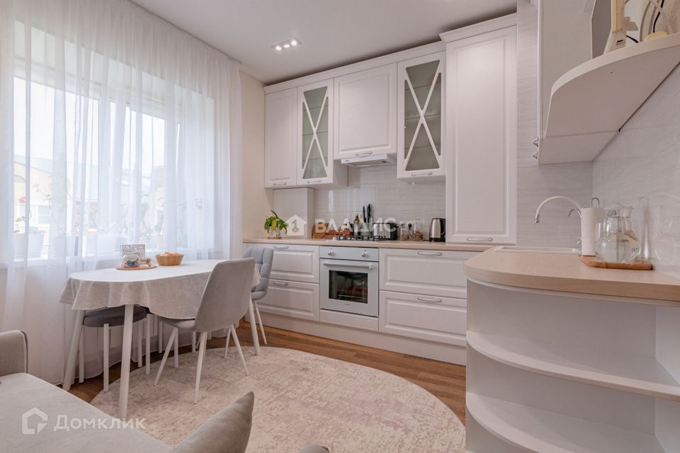 Продаётся 1-комнатная квартира, 40.2 м²