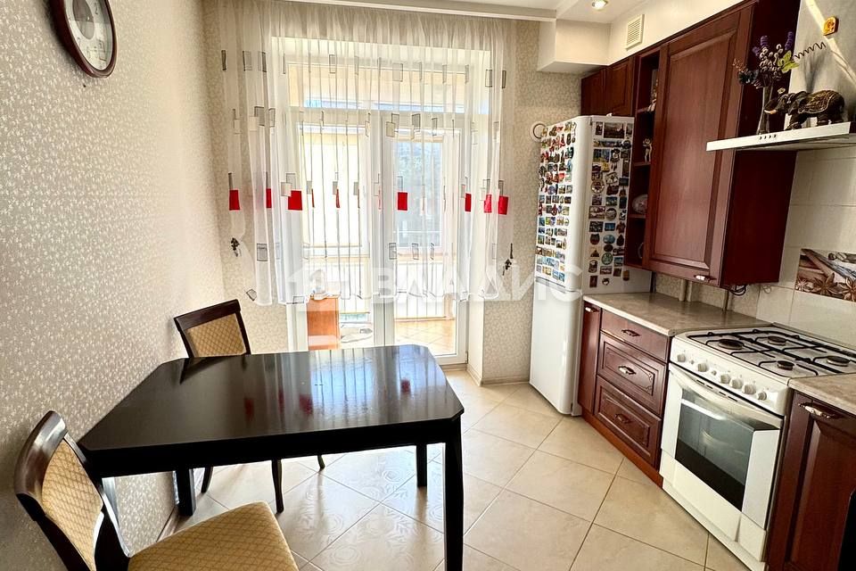 Продаётся 2-комнатная квартира, 53.5 м²