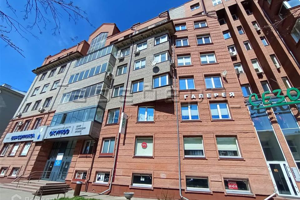Сдаётся 3-комнатная квартира, 120 м²