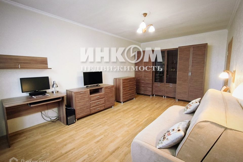 Продаётся 1-комнатная квартира, 38 м²