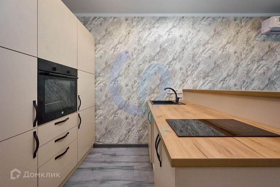 Продаётся 1-комнатная квартира, 45 м²