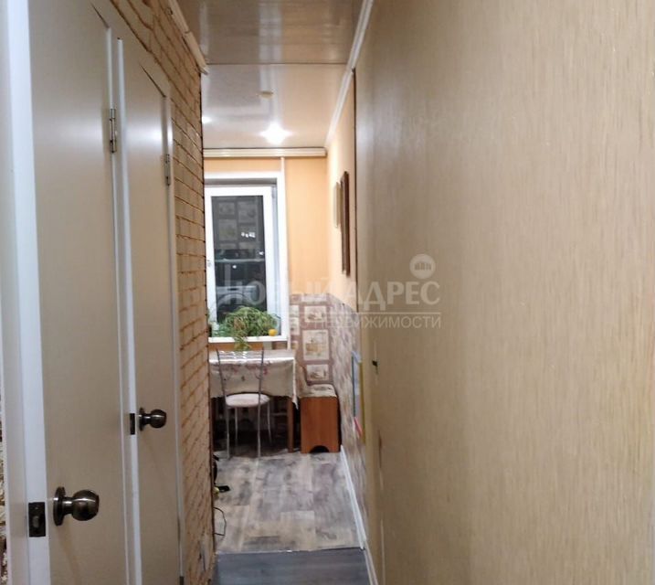 Продаётся 1-комнатная квартира, 42 м²