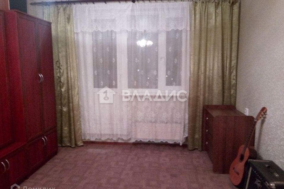 Продаётся 1-комнатная квартира, 37.8 м²