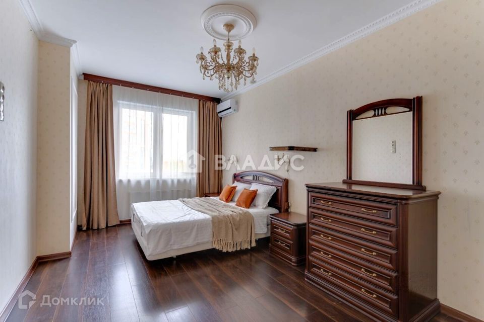 Продаётся 2-комнатная квартира, 61.4 м²