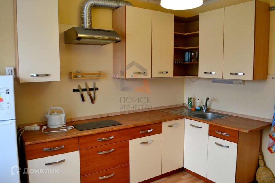 Сдаётся 1-комнатная квартира, 40 м²