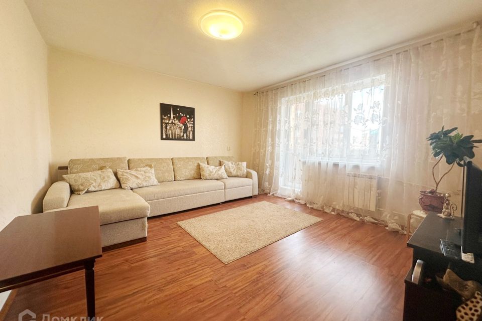 Продаётся 3-комнатная квартира, 61.7 м²