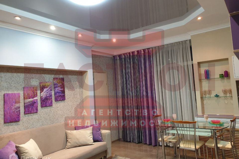 Продаётся 3-комнатная квартира, 43 м²