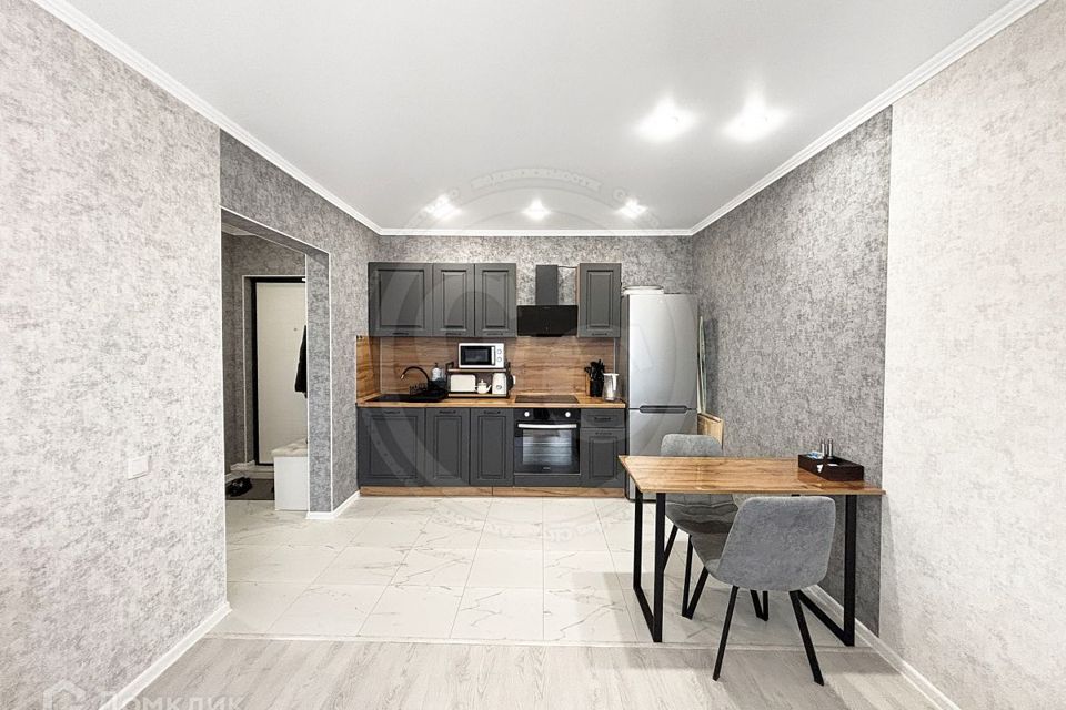 Продаётся 1-комнатная квартира, 38.1 м²