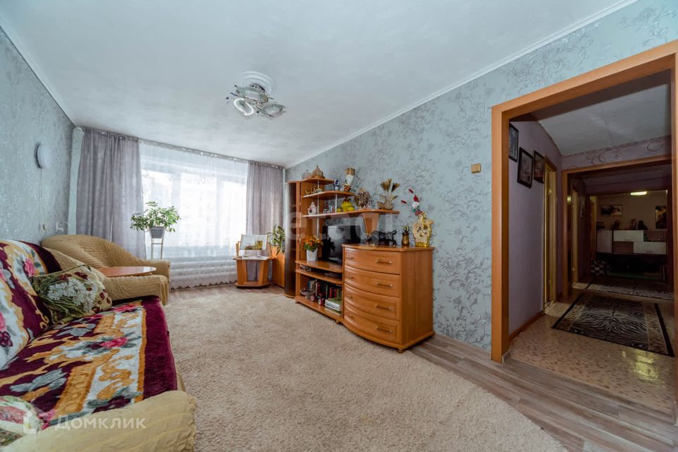 Продаётся 4-комнатная квартира, 95.7 м²