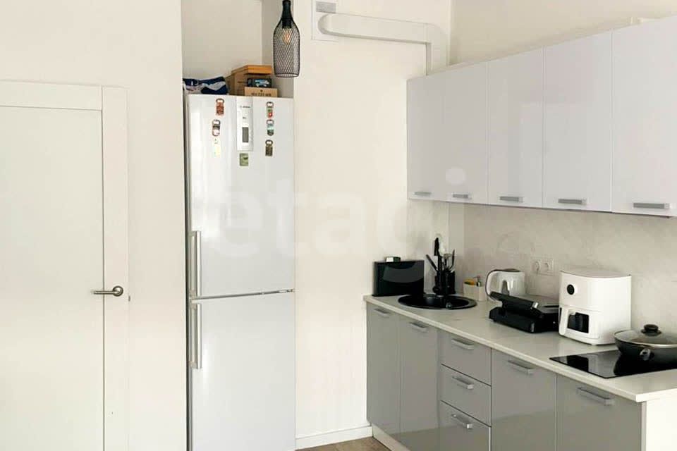 Продаётся 1-комнатная квартира, 35.8 м²