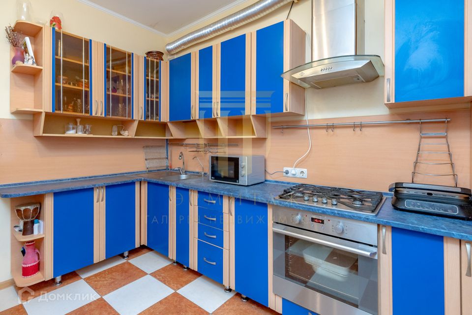 Продаётся 3-комнатная квартира, 77.3 м²