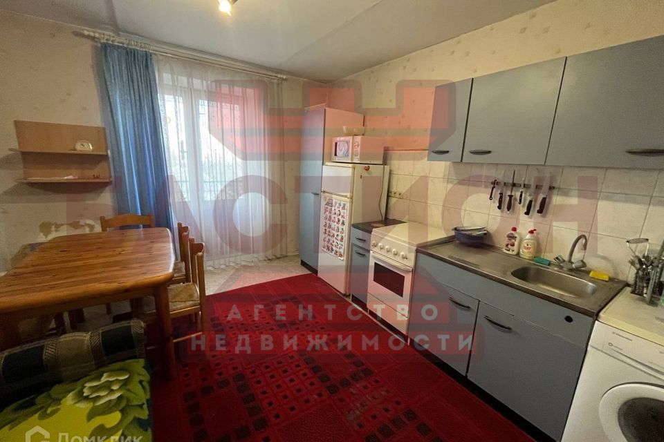 Продаётся 3-комнатная квартира, 94 м²
