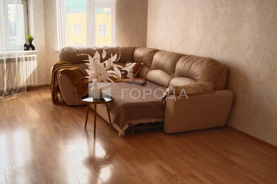 Продаётся 3-комнатная квартира, 87 м²