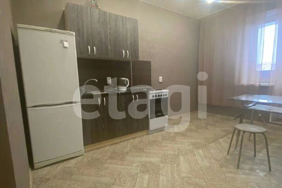 Сдаётся 1-комнатная квартира, 40 м²