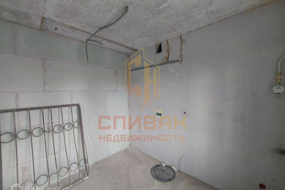 Продаётся 2-комнатная квартира, 43.8 м²