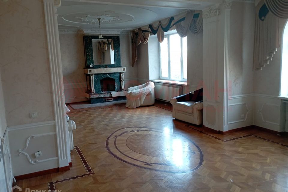 Продаётся 3-этажный дом, 397 м²