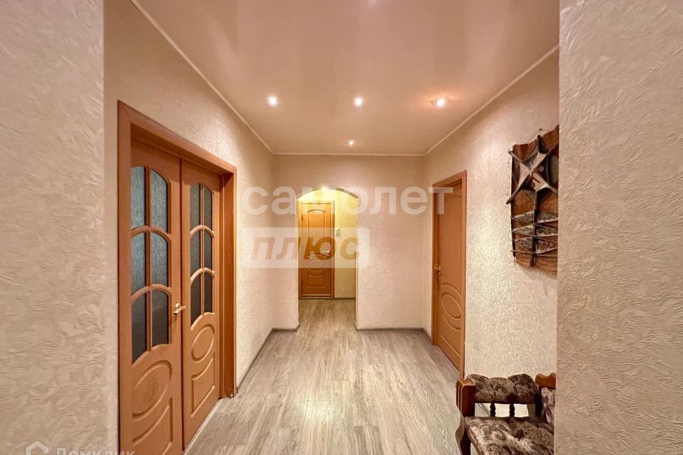 Продаётся 4-комнатная квартира, 110.8 м²