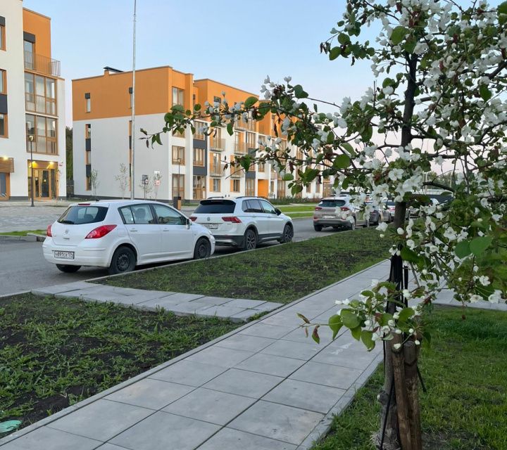 Продаётся 1-комнатная квартира, 52.4 м²